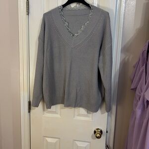 SHEIN Women's V-Neck Light Gray Sweater